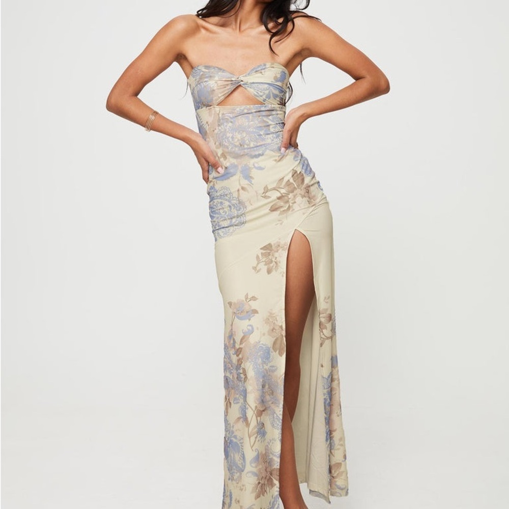 NWT Princess Polly Kyanne High Split Maxi Dress